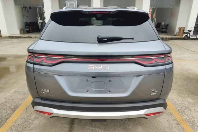 Used BYD Song L DM-i 2025 Intelligent Driving Version 160 km Beyond-Range Type Rear
