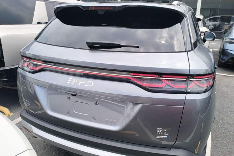 Used BYD Song L DM-i 2025 Intelligent Driving Version 160 km Beyond-Range Type Rear