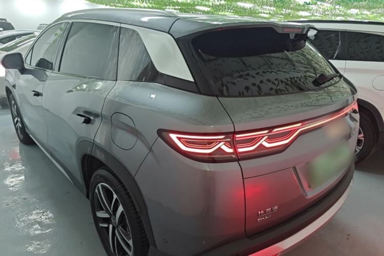 Used BYD Song L DM-i 2025 Intelligent Driving Version 112 km Beyond-Range Type Rear Left 45 Deg