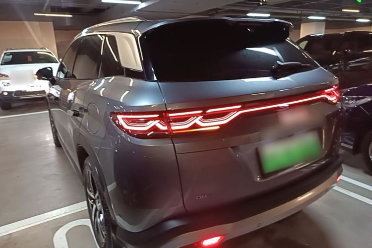 Used BYD Song L DM-i 2025 Intelligent Driving Version 112 km Leading Trim Rear Left 45 Deg