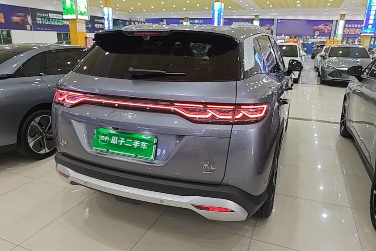 Used BYD Song L DM-i 2025 Intelligent Driving Version 160 km Beyond-Range Type Rear Right 45 Deg