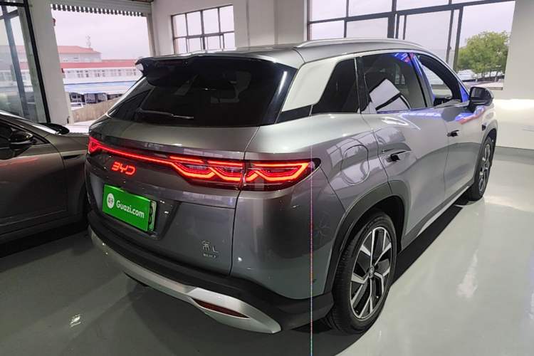 Used BYD Song L DM-i 2025 Intelligent Driving Version 160 km Excellence Edition Rear Right 45 Deg