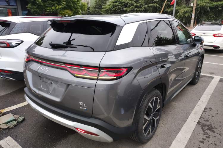 Used BYD Song L DM-i 2025 Intelligent Driving Version 160 km Beyond-Range Type Rear Right 45 Deg