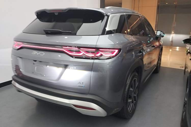 Used BYD Song L DM-i 2025 Intelligent Driving Version 160 km Beyond-Range Type Rear Right 45 Deg