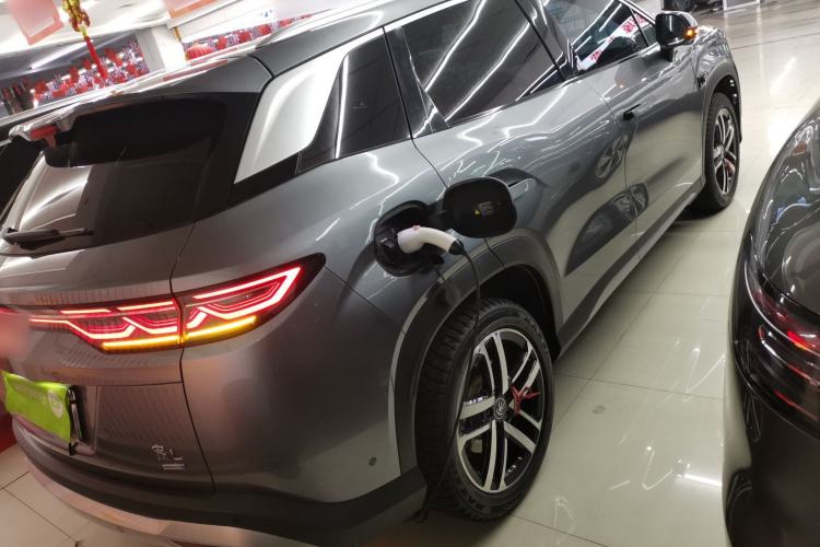 Used BYD Song L DM-i 2025 Intelligent Driving Version 112 km Leading Trim Rear Right 45 Deg