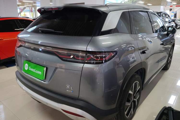 Used BYD Song L DM-i 2025 Intelligent Driving Version 160 km Beyond-Range Type Rear Right 45 Deg