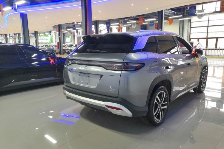 Used BYD Song L DM-i 2025 Intelligent Driving Version 112 km Leading Trim Rear Right 45 Deg