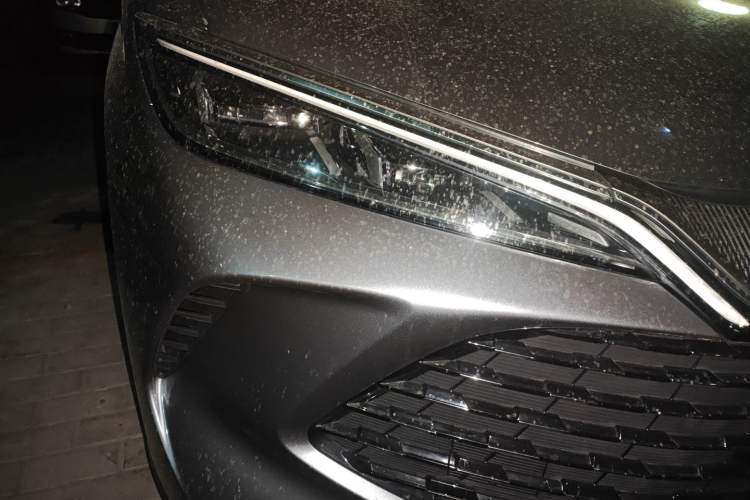 Used BYD Song L DM-i 2025 Intelligent Driving Version 112 km Leading Trim Right Front Headlight
