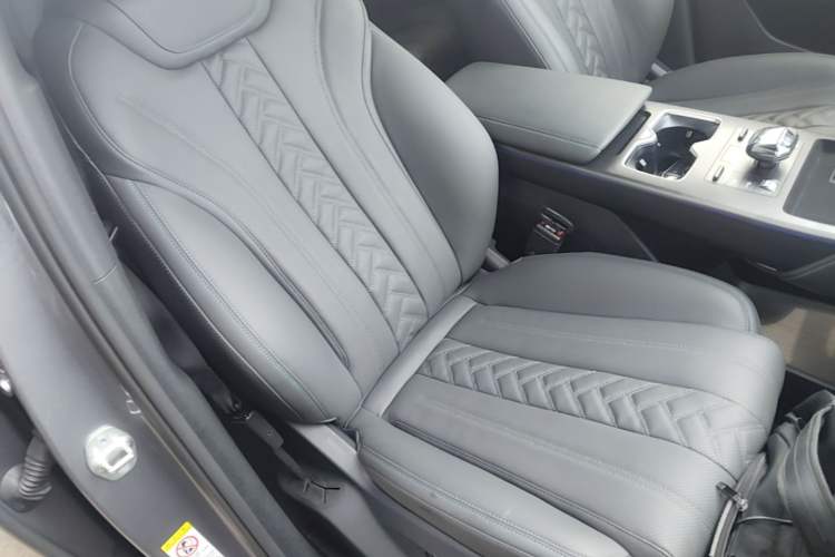 Used BYD Song L DM-i 2025 Intelligent Driving Version 160 km Beyond-Range Type Right Front Seat