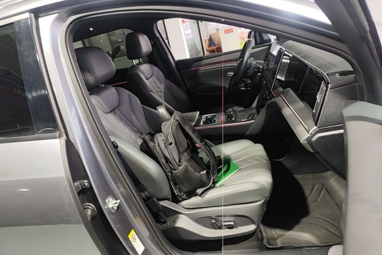 Used BYD Song L DM-i 2025 Intelligent Driving Version 160 km Excellence Edition Right Front Seat