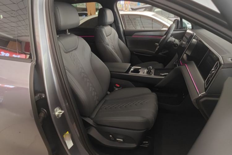 Used BYD Song L DM-i 2025 Intelligent Driving Version 112 km Beyond-Range Type Right Front Seat