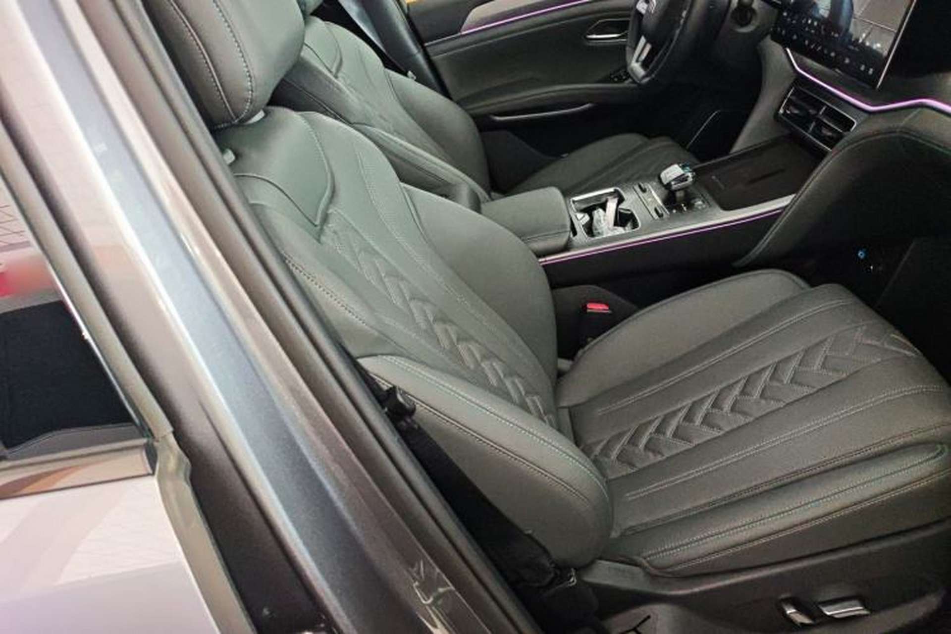 Used BYD Song L DM-i 2025 Intelligent Driving Version 160 km Beyond-Range Type Right Front Seat