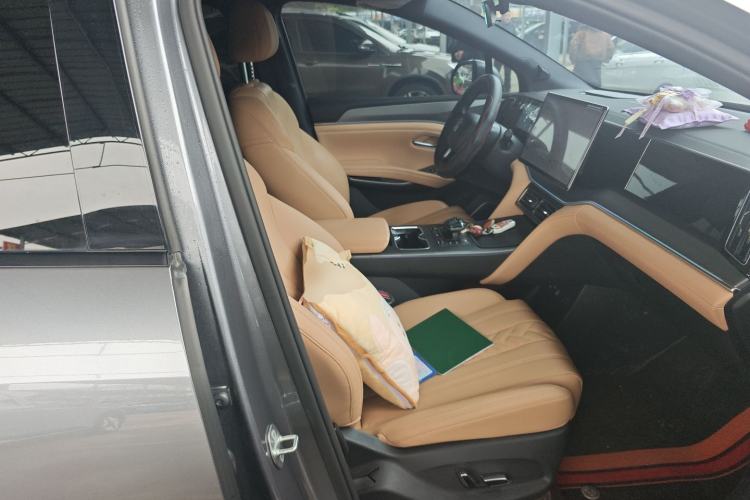 Used BYD Song L DM-i 2025 Intelligent Driving Version 112 km Beyond-Range Type Right Front Seat