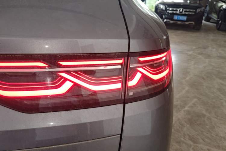 Used BYD Song L DM-i 2025 Intelligent Driving Version 112 km Leading Trim Right Rear Taillight