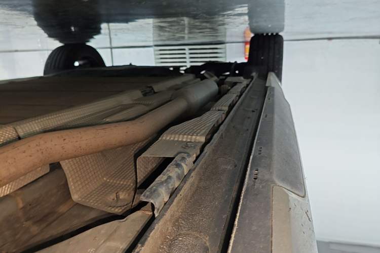 Used BYD Song L DM-i 2025 Intelligent Driving Version 160 km Beyond-Range Type Right Side Sill
