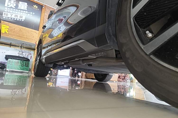 Used BYD Song L DM-i 2025 Intelligent Driving Version 160 km Beyond-Range Type Right Side Sill