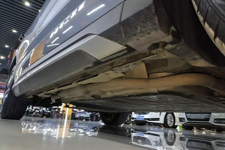 Used BYD Song L DM-i 2025 Intelligent Driving Version 112 km Leading Trim Right Side Sill