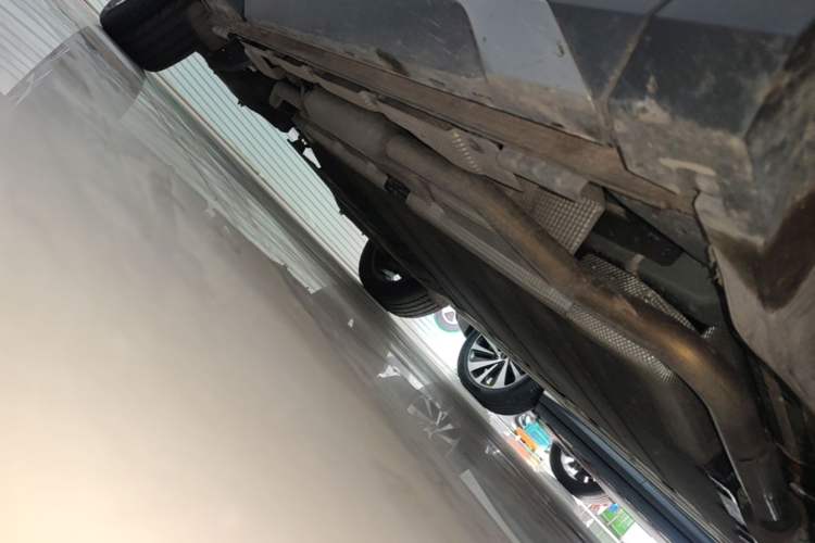 Used BYD Song L DM-i 2025 Intelligent Driving Version 160 km Beyond-Range Type Right Side Sill