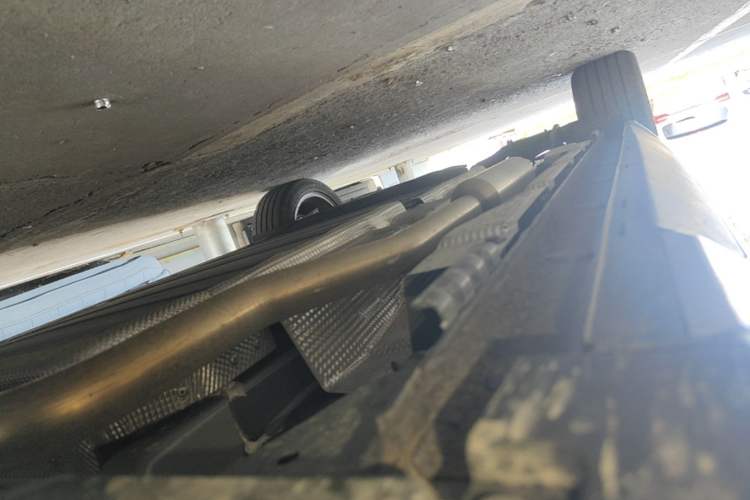 Used BYD Song L DM-i 2025 Intelligent Driving Version 160 km Beyond-Range Type Right Side Sill