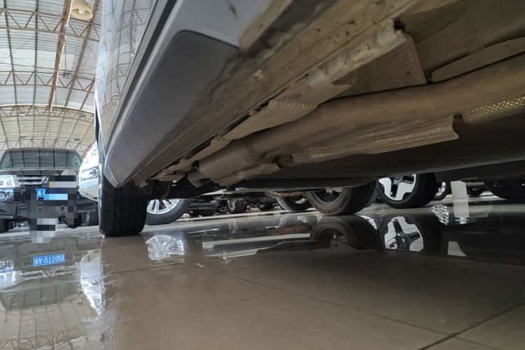 Used BYD Song L DM-i 2025 Intelligent Driving Version 160 km Beyond-Range Type Right Side Sill