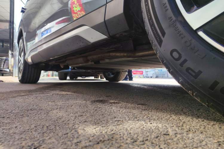 Used BYD Song L DM-i 2025 Intelligent Driving Version 160 km Excellence Edition Right Side Sill