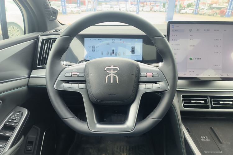 Used BYD Song L DM-i 2025 Intelligent Driving Version 160 km Beyond-Range Type Steering Wheel