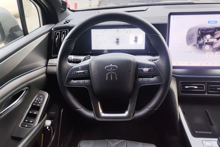 Used BYD Song L DM-i 2025 Intelligent Driving Version 112 km Beyond-Range Type Steering Wheel
