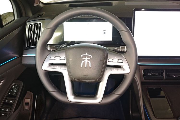 Used BYD Song L DM-i 2025 Intelligent Driving Version 160 km Excellence Edition Steering Wheel