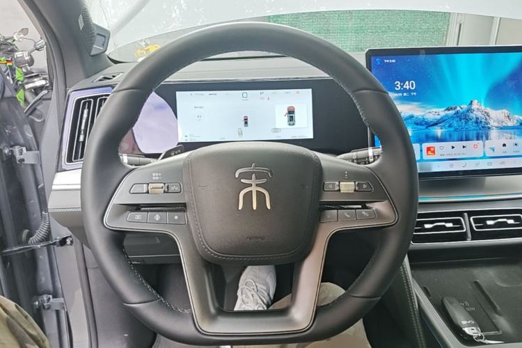 Used BYD Song L DM-i 2025 Intelligent Driving Version 160 km Excellence Edition Steering Wheel