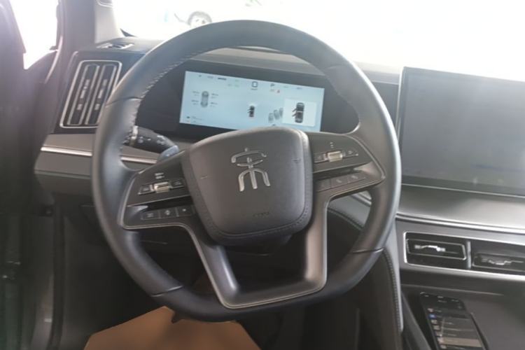 Used BYD Song L DM-i 2025 Intelligent Driving Version 112 km Leading Trim Steering Wheel