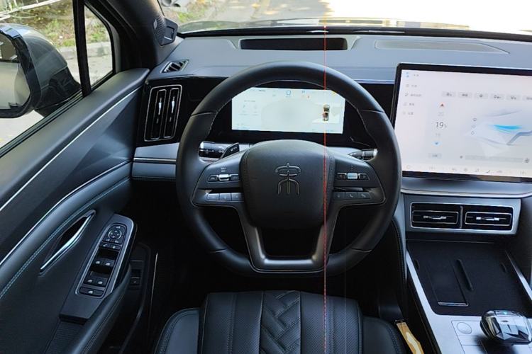 Used BYD Song L DM-i 2025 Intelligent Driving Version 160 km Excellence Edition Steering Wheel