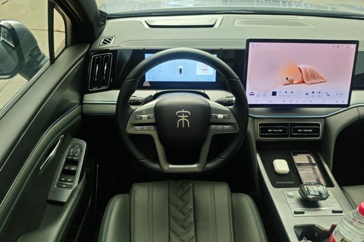 Used BYD Song L DM-i 2025 Intelligent Driving Version 160 km Beyond-Range Type Steering Wheel