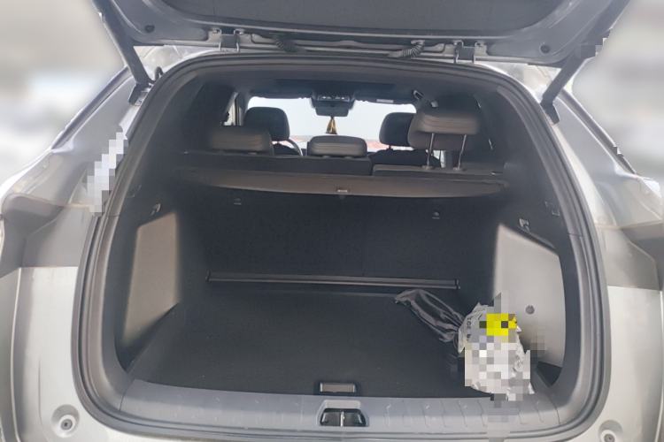 Used BYD Song L DM-i 2025 Intelligent Driving Version 112 km Beyond-Range Type Trunk