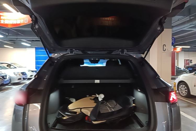 Used BYD Song L DM-i 2025 Intelligent Driving Version 112 km Leading Trim Trunk