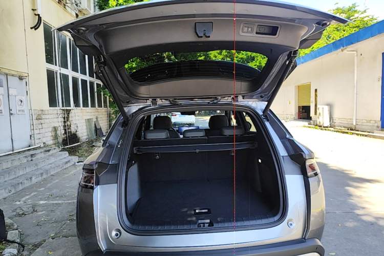 Used BYD Song L DM-i 2025 Intelligent Driving Version 160 km Excellence Edition Trunk