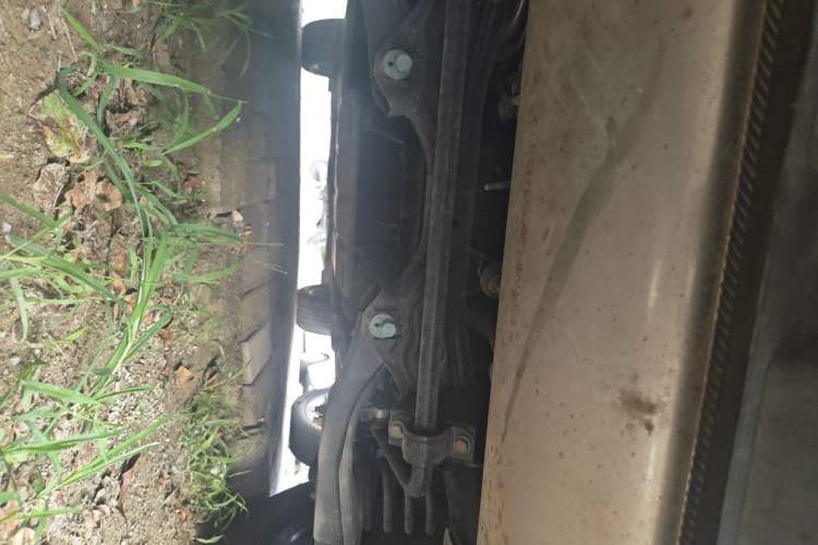 Used BYD Song L DM-i 2025 Intelligent Driving Version 112 km Beyond-Range Type Chassis Rear