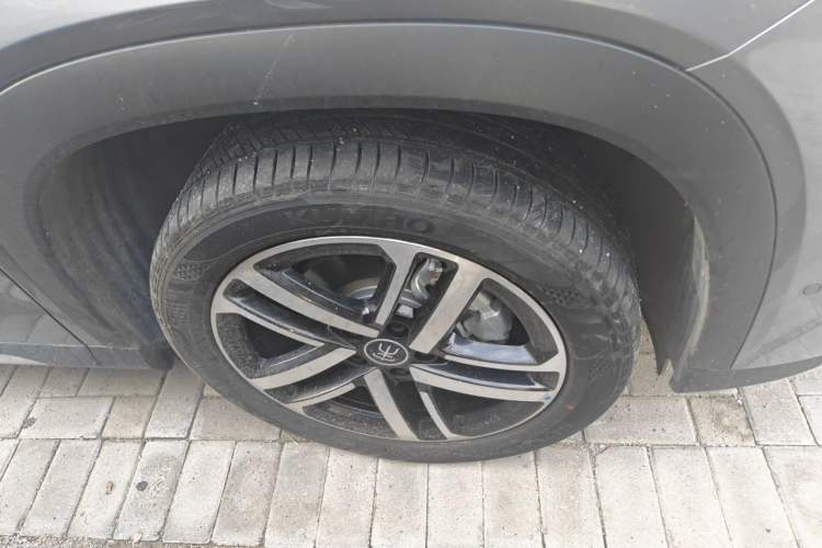 Used BYD Song L DM-i 2025 Intelligent Driving Version 112 km Beyond-Range Type Right Front Wheel Hub