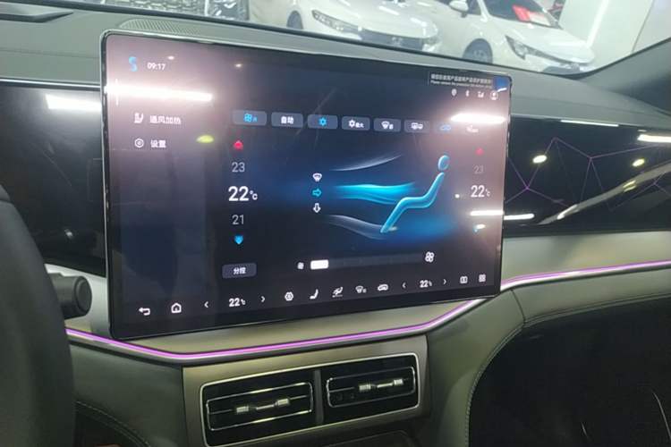 Used BYD Song L DM-i 2025 Intelligent Driving Version 160 km Beyond-Range Type Audio And AC Panel