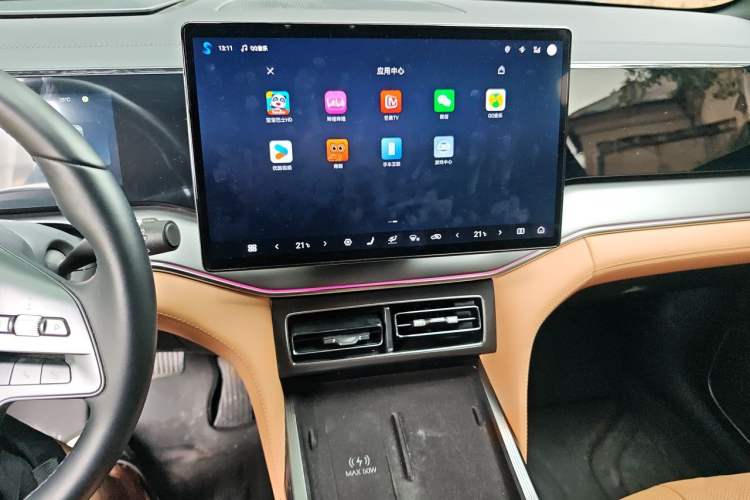 Used BYD Song L DM-i 2025 Intelligent Driving Version 160 km Beyond-Range Type Audio And AC Panel