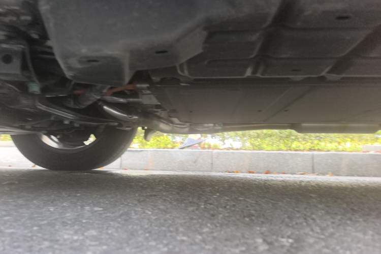 Used BYD Song L DM-i  Chassis Front Left