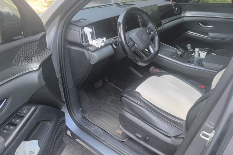 Used BYD Song L DM-i  Driver Seat