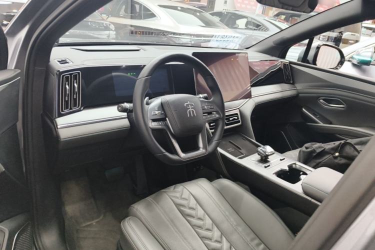 Used BYD Song L DM-i 2025 Intelligent Driving Version 160 km Beyond-Range Type Driver Seat