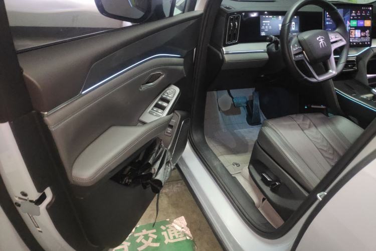 Used BYD Song L DM-i 2025 Intelligent Driving Version 160 km Beyond-Range Type Driver Seat