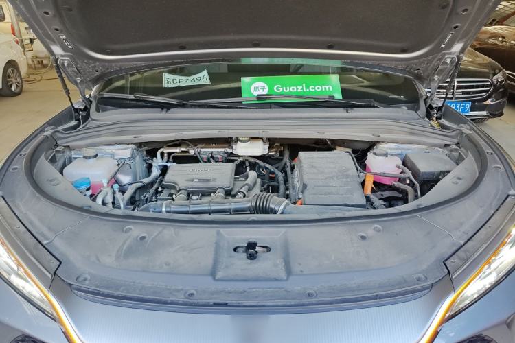 Used BYD Song L DM-i 2025 Intelligent Driving Version 160 km Beyond-Range Type Engine Bay