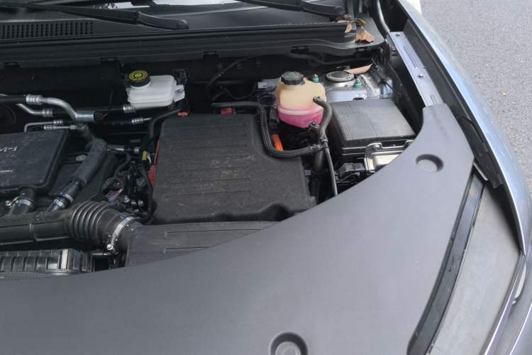 Used BYD Song L DM-i  Engine Bay Left