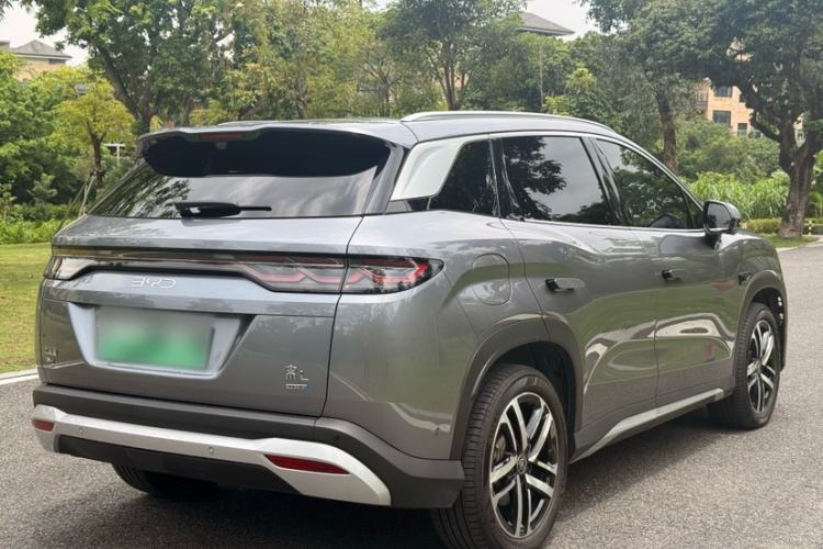 Used BYD Song L DM-i 2025 Intelligent Driving Version 112 km Beyond-Range Type Exterior 3