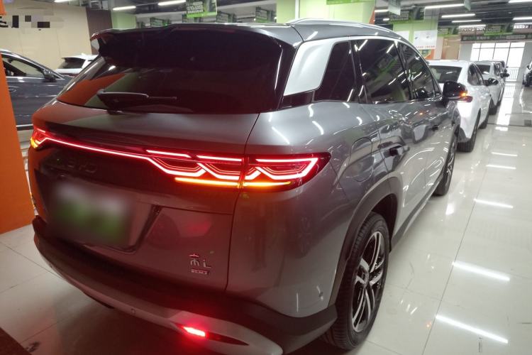 Used BYD Song L DM-i 2025 Intelligent Driving Version 112 km Leading Trim Exterior 5