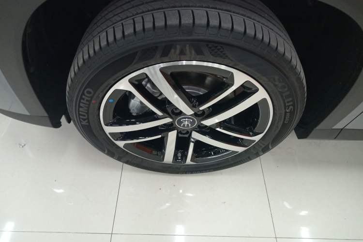 Used BYD Song L DM-i 2025 Intelligent Driving Version 112 km Leading Trim Exterior 7