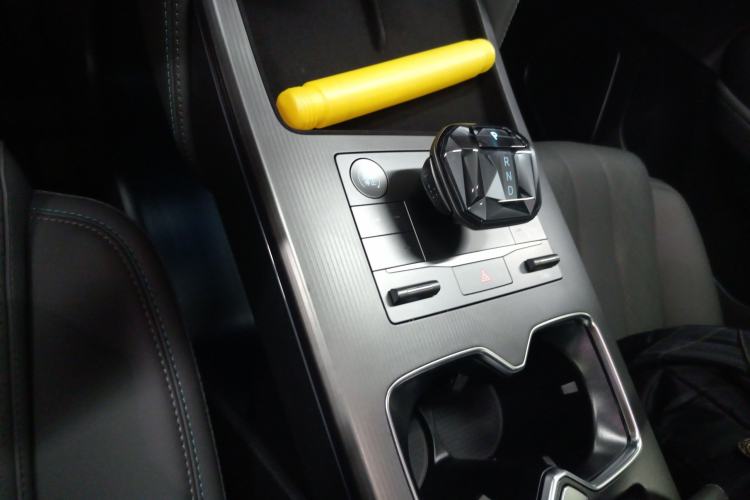 Used BYD Song L DM-i 2025 Intelligent Driving Version 112 km Leading Trim Gear Lever