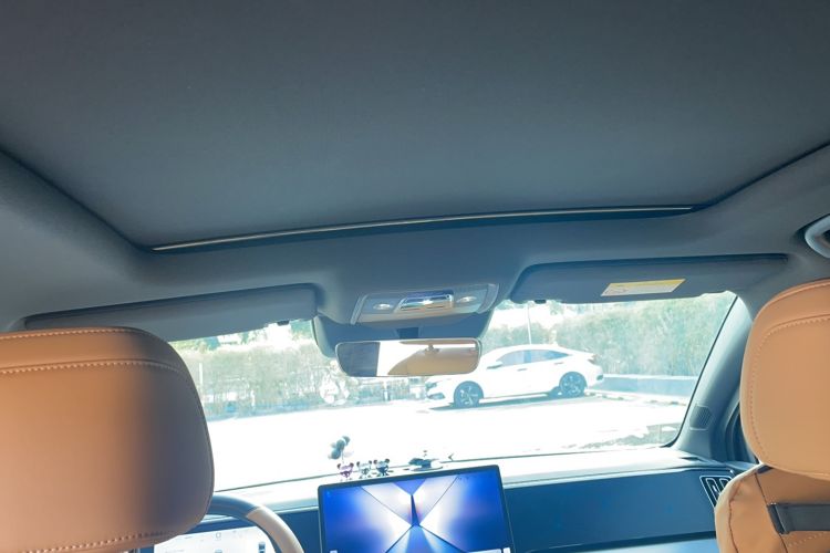 Used BYD Song L DM-i 2025 Intelligent Driving Version 160 km Beyond-Range Type Headliner